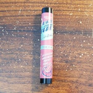 What a lovely pear! Lip balm